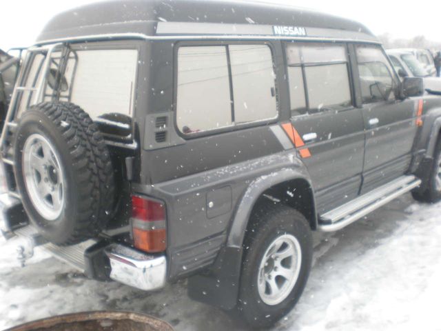 1996 Nissan Safari