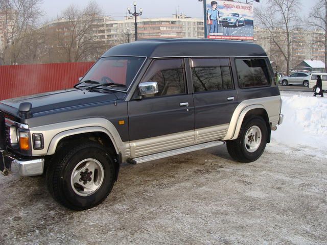 1996 Nissan Safari