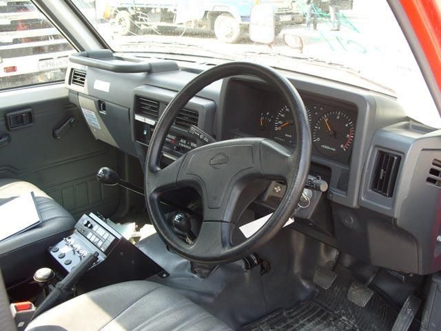 1996 Nissan Safari