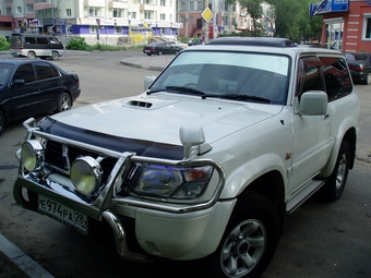 1997 Nissan Safari