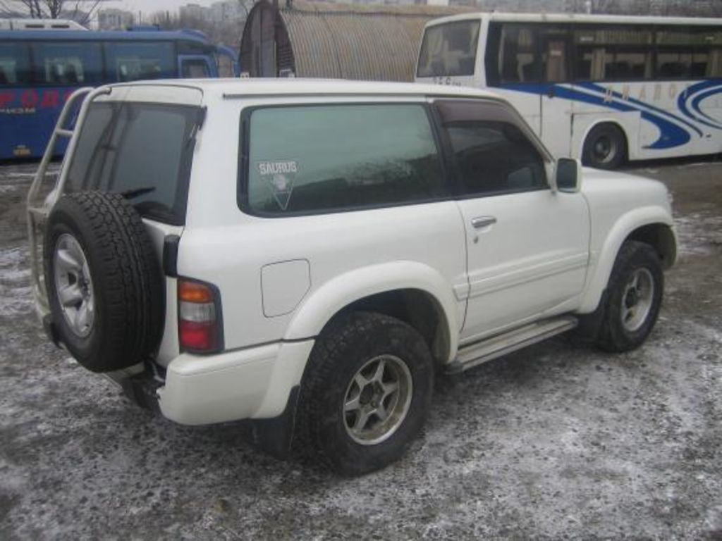 1997 Nissan Safari