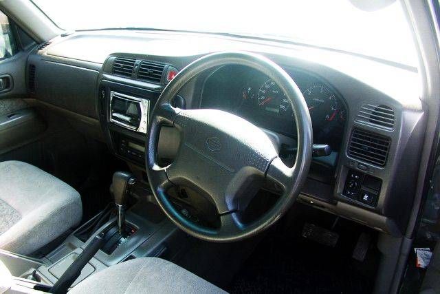 1997 Nissan Safari