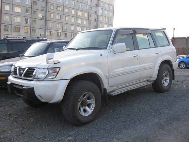 1997 Nissan Safari
