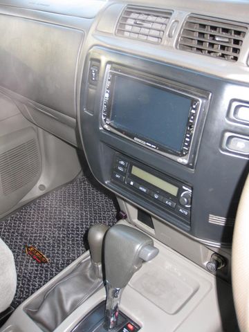 1997 Nissan Safari
