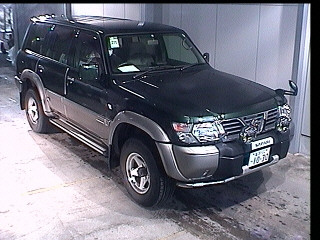 1997 Nissan Safari Pictures