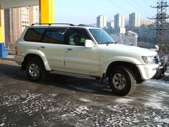 1998 Nissan Safari