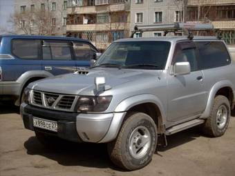 1998 Nissan Safari