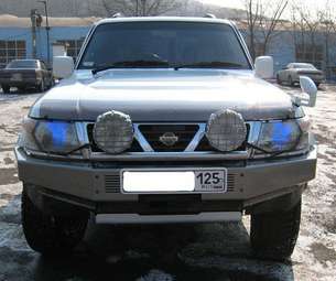 Nissan Safari