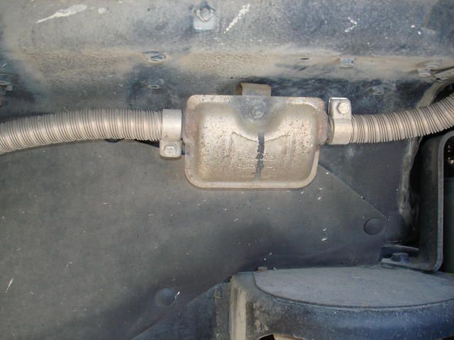 1998 Nissan Safari