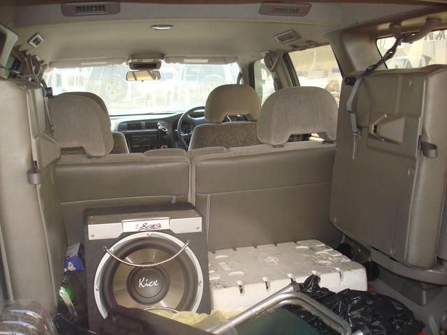 1998 Nissan Safari