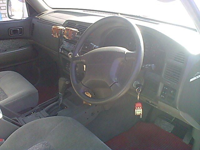 1998 Nissan Safari
