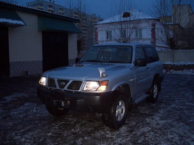 1998 Nissan Safari