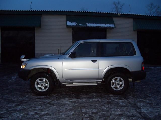 1998 Nissan Safari