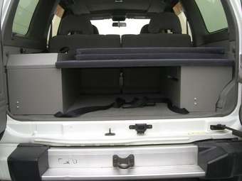 1998 Nissan Safari Pictures