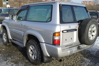 1999 Nissan Safari