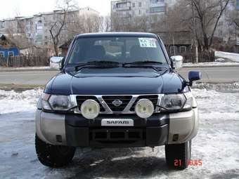 1999 Nissan Safari