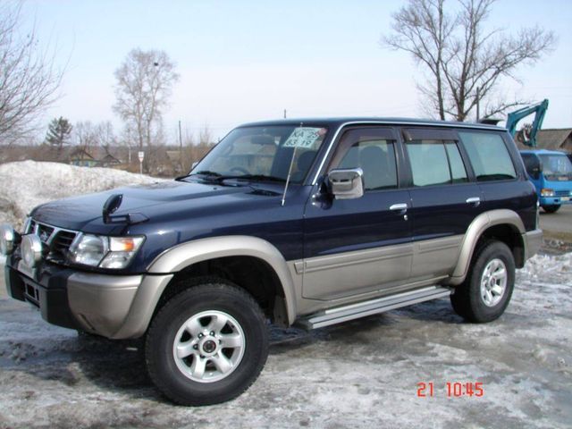 1999 Nissan Safari