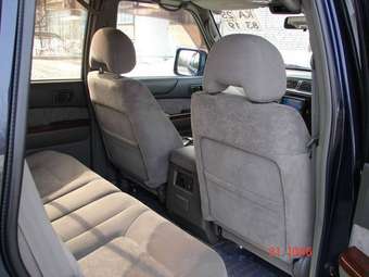 Nissan Safari
