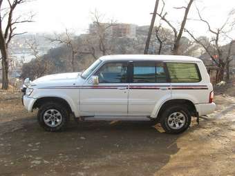 Nissan Safari