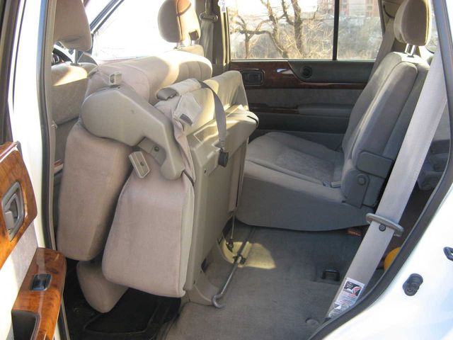 1999 Nissan Safari