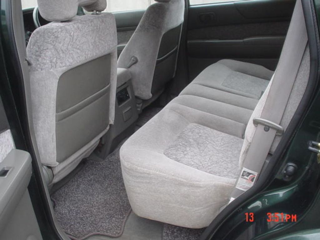 1999 Nissan Safari