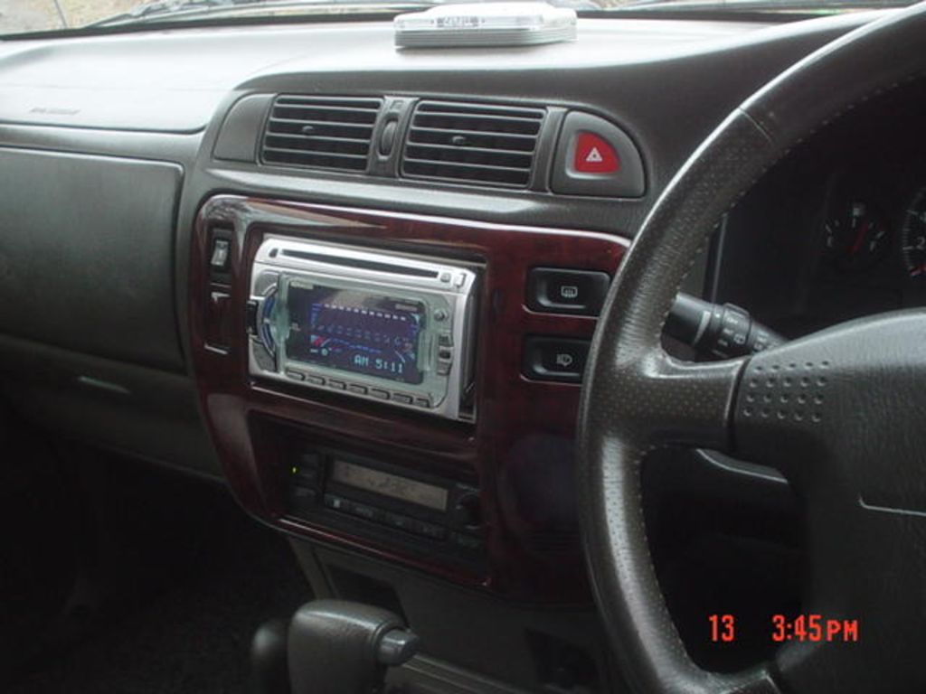 1999 Nissan Safari