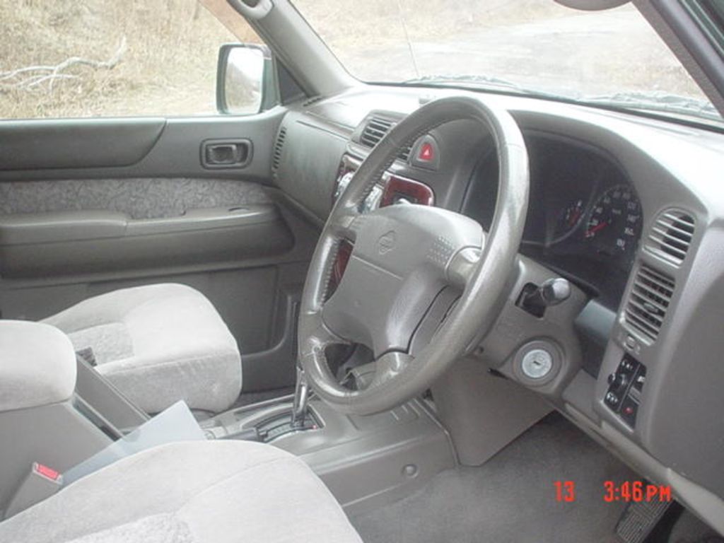 1999 Nissan Safari