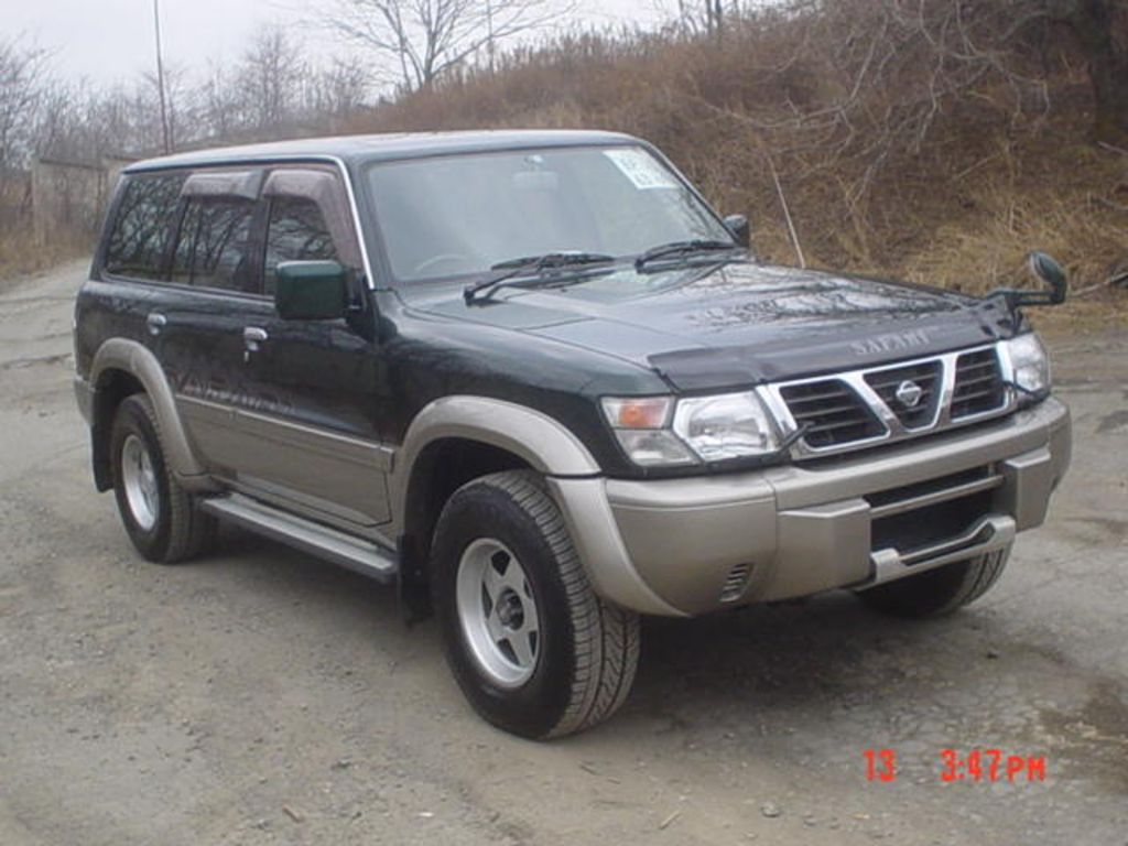 1999 Nissan Safari