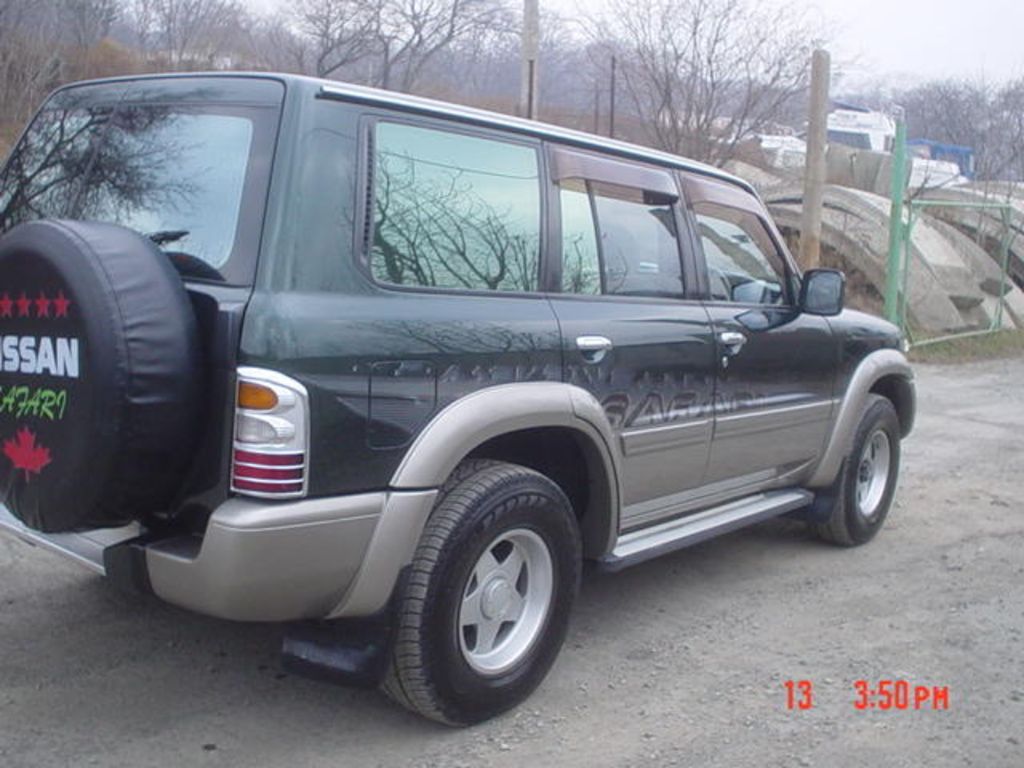 1999 Nissan Safari