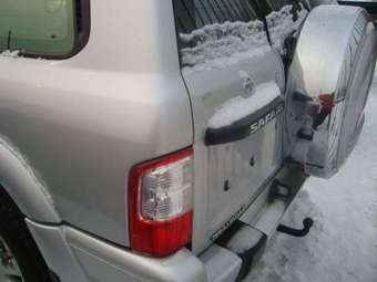 1999 Nissan Safari Photos