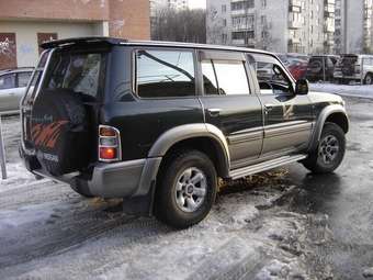 1999 Nissan Safari Pictures