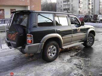 1999 Nissan Safari Photos