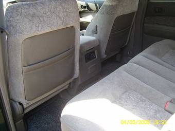 1999 Nissan Safari Wallpapers