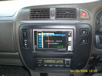 1999 Nissan Safari Pics