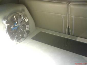 2000 Nissan Safari Photos