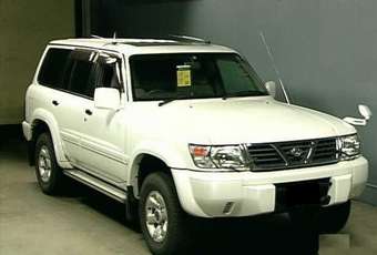 Nissan Safari