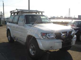 2001 Nissan Safari