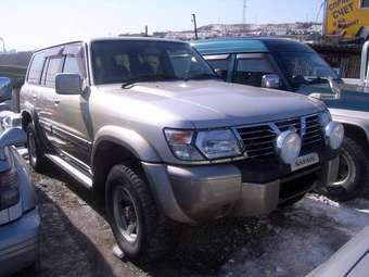 2001 Nissan Safari