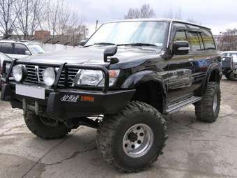 2001 Nissan Safari