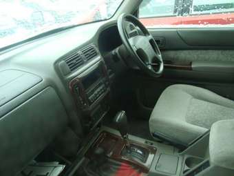 2002 Nissan Safari Wallpapers