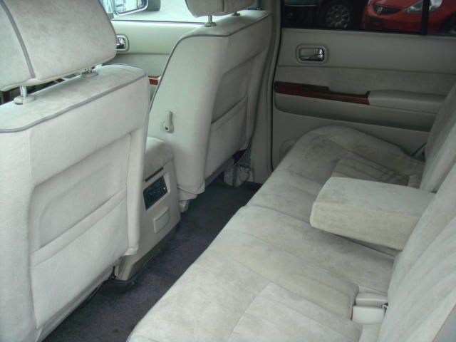 2005 Nissan Safari