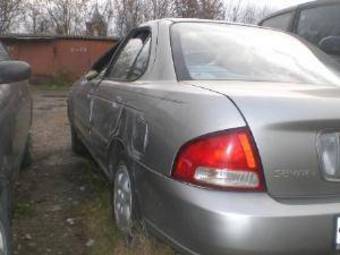 2000 Nissan Sentra Wallpapers