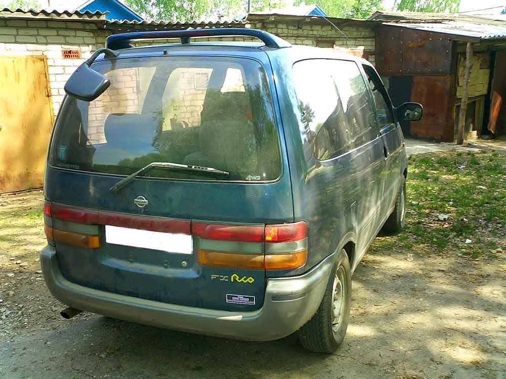 1993 Nissan Serena