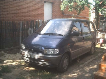 1993 Nissan Serena