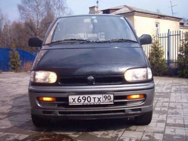 1994 Nissan Serena