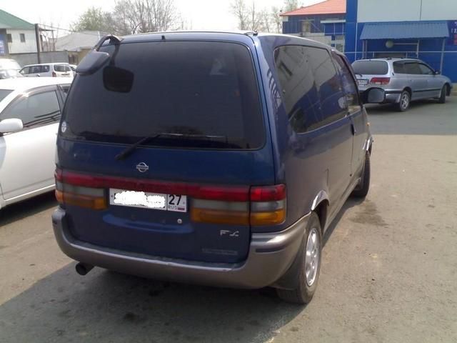 1994 Nissan Serena