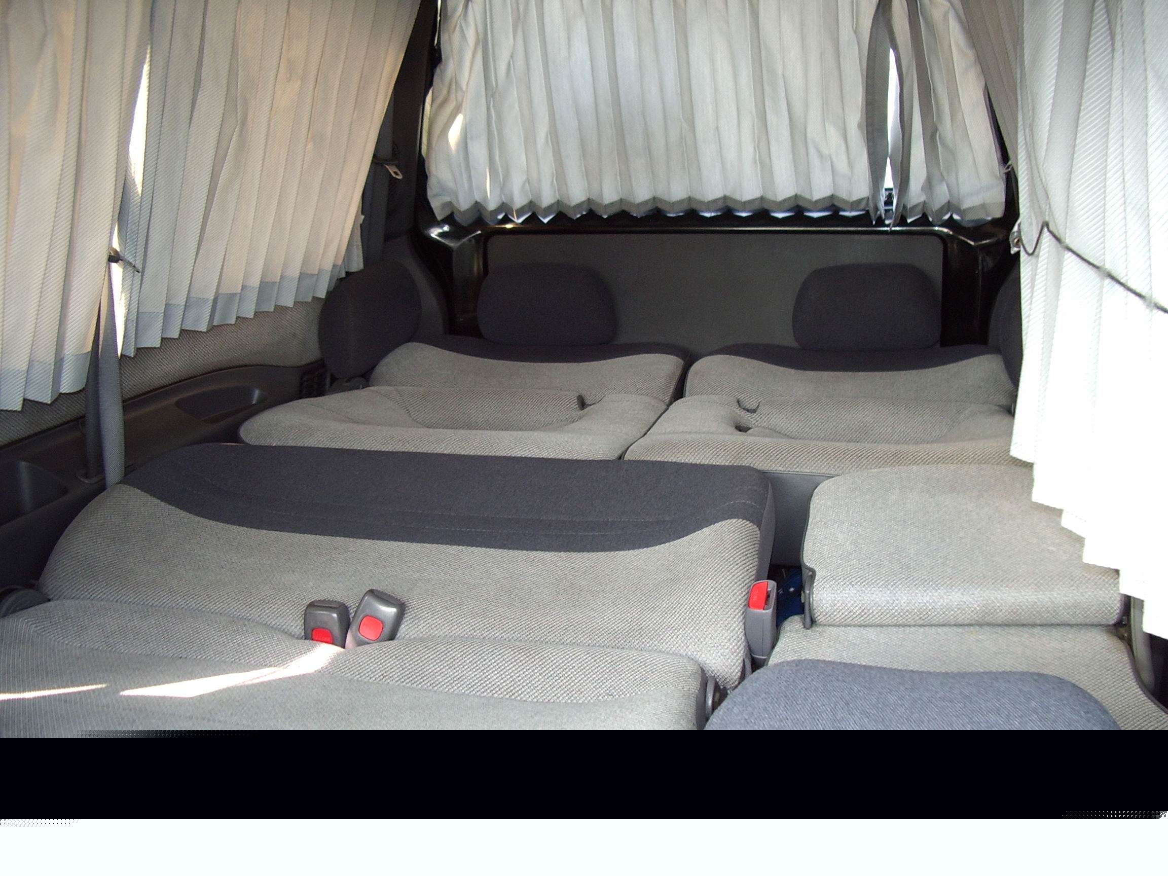 1995 Nissan Serena