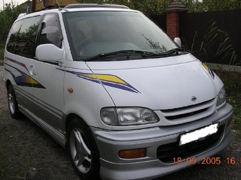 1997 Nissan Serena