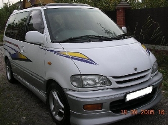 1997 Nissan Serena