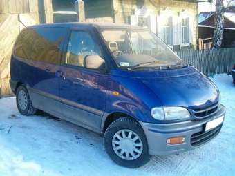 1997 Nissan Serena